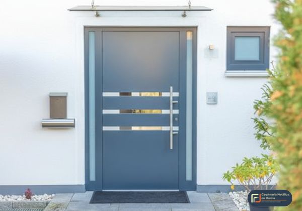 puerta para entrada a vivienda de seguridad en aluminio